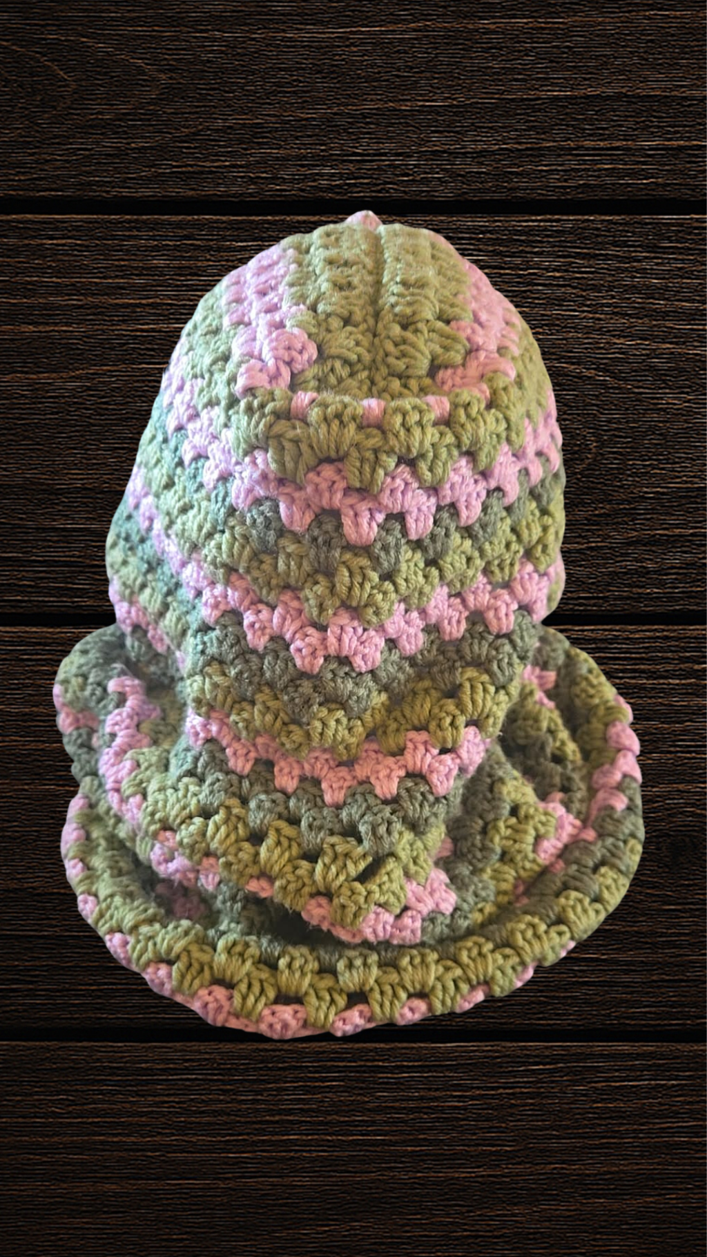 Into The Woods Cowl(No Cord)- Designed by Evelyn Peter